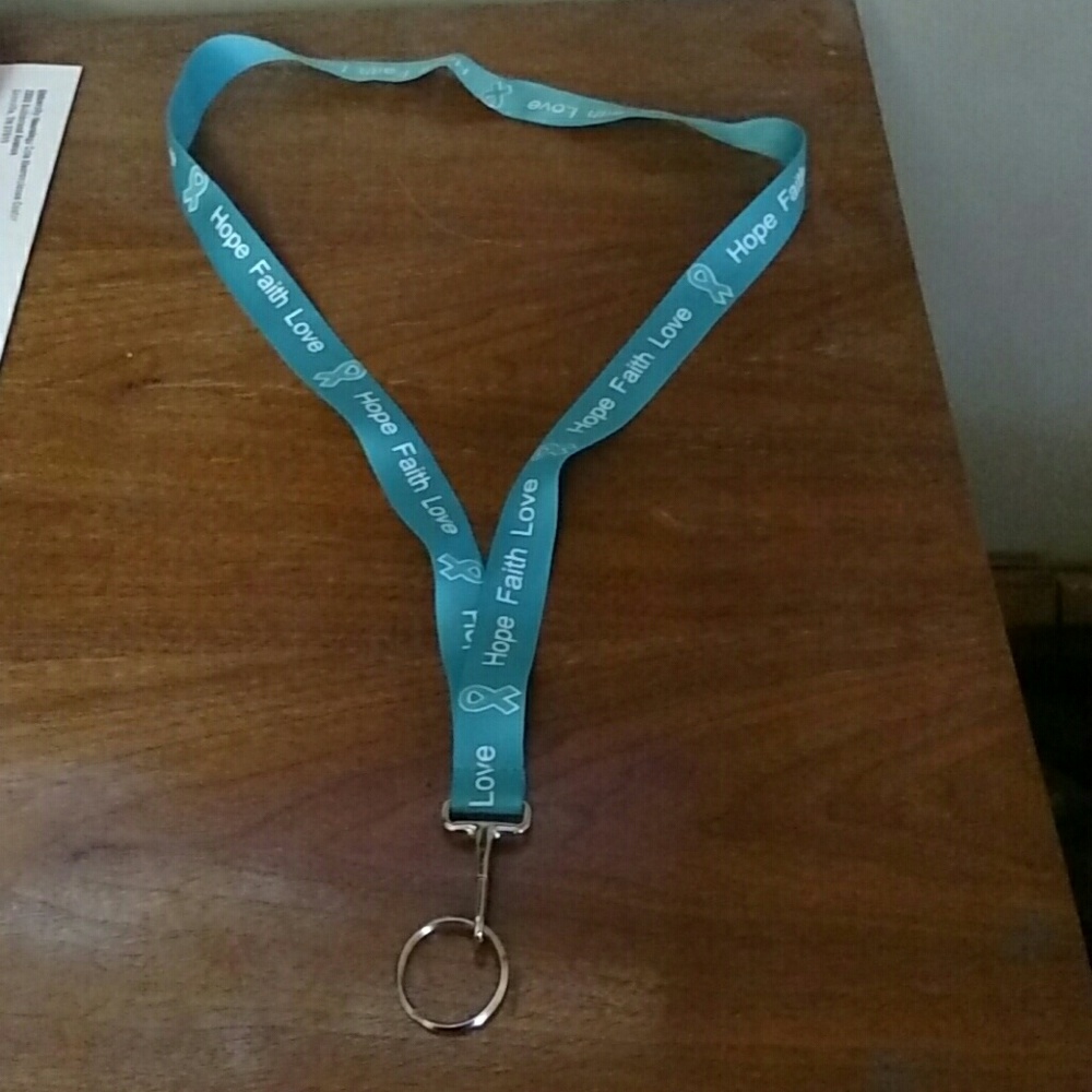 Teal keychain necklace 🌸🌸